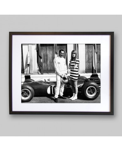 Françoise Hardy con el campeón mundial de Formula 1 Jack Brabham, 1966 Françoise Hardy con el campeón mundial de Formula 1 Jack Brabham, 1966