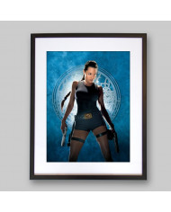 Angelina Jones, Tom Raider