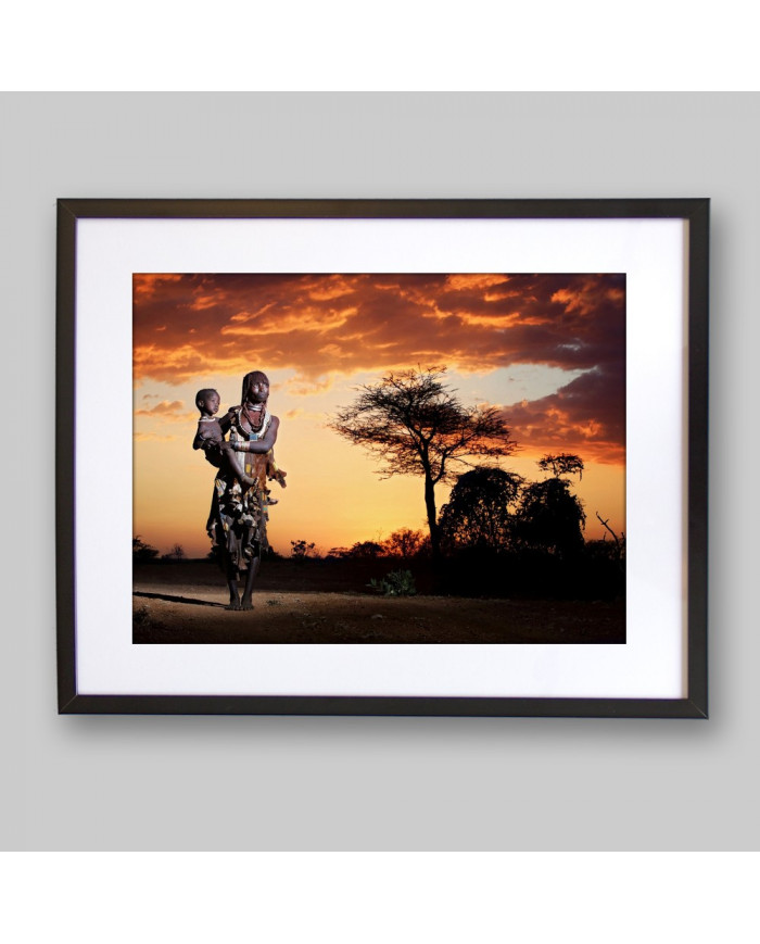 Mujer africana con su hijo,Tribu Dinka