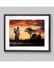 Mujer africana con su hijo,Tribu Dinka