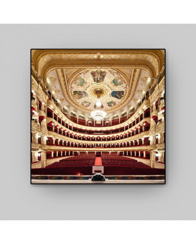 Teatro de la academia nacional de ópera y ballet de Odessa, Ucrania Teatro de la academia nacional de ópera y ballet de Odessa, Ucrania