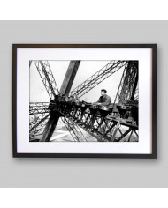 Construcción del Departamento de la punta de la Torre Eiffel