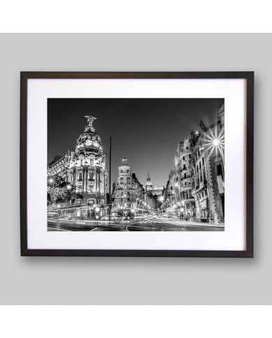 Vista de la calle de Gran via, Madrid, España Vista de la calle de Gran via, Madrid, España