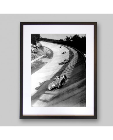 Juan Manuel Fangio con un W 196 R Stromlinien, Gran Prix de Monza, 1955 Juan Manuel Fangio con un W 196 R Stromlinien, Gran Prix de Monza, 1955